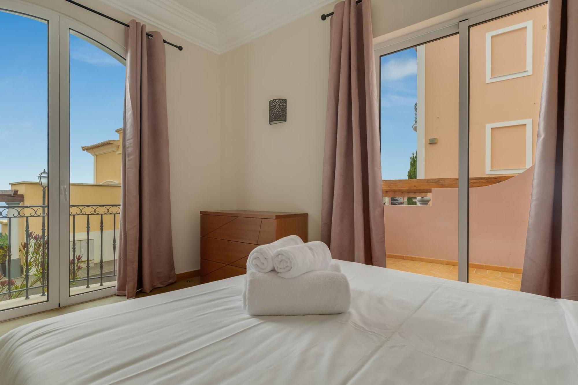 Villa Eve Palheiro Village By Holiday Rental Madeira Funchal  Exterior photo