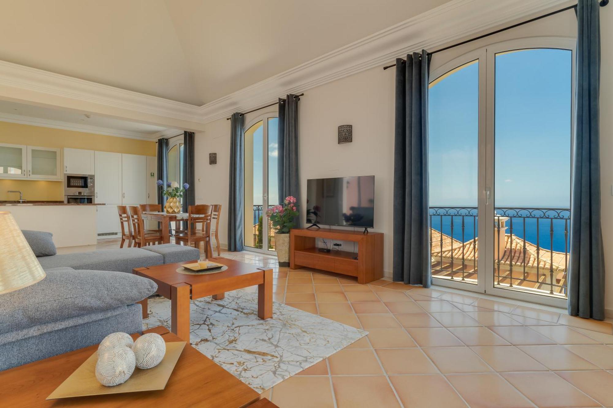 Villa Eve Palheiro Village By Holiday Rental Madeira Funchal  Exterior photo