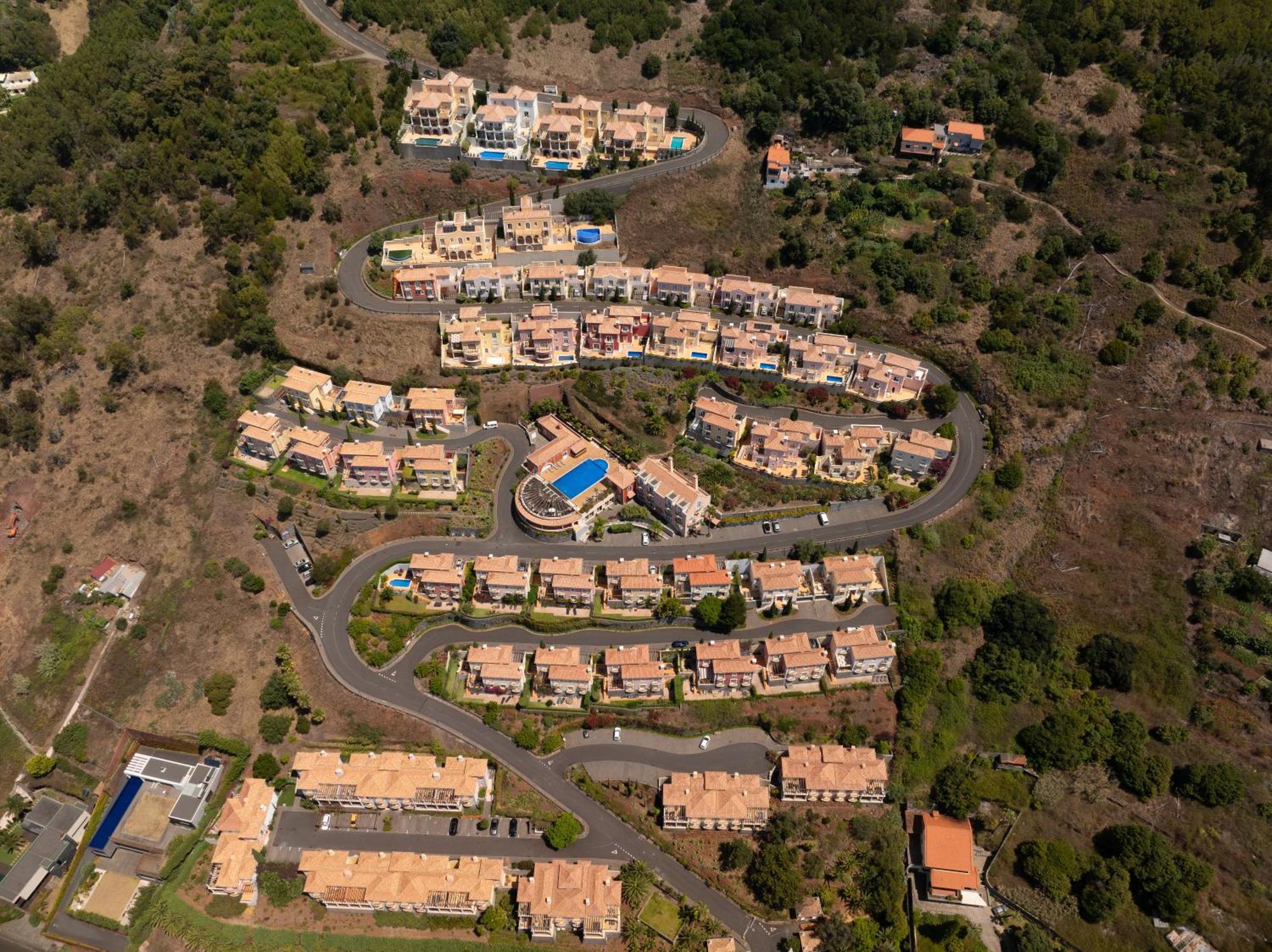 Villa Eve Palheiro Village By Holiday Rental Madeira Funchal  Exterior photo