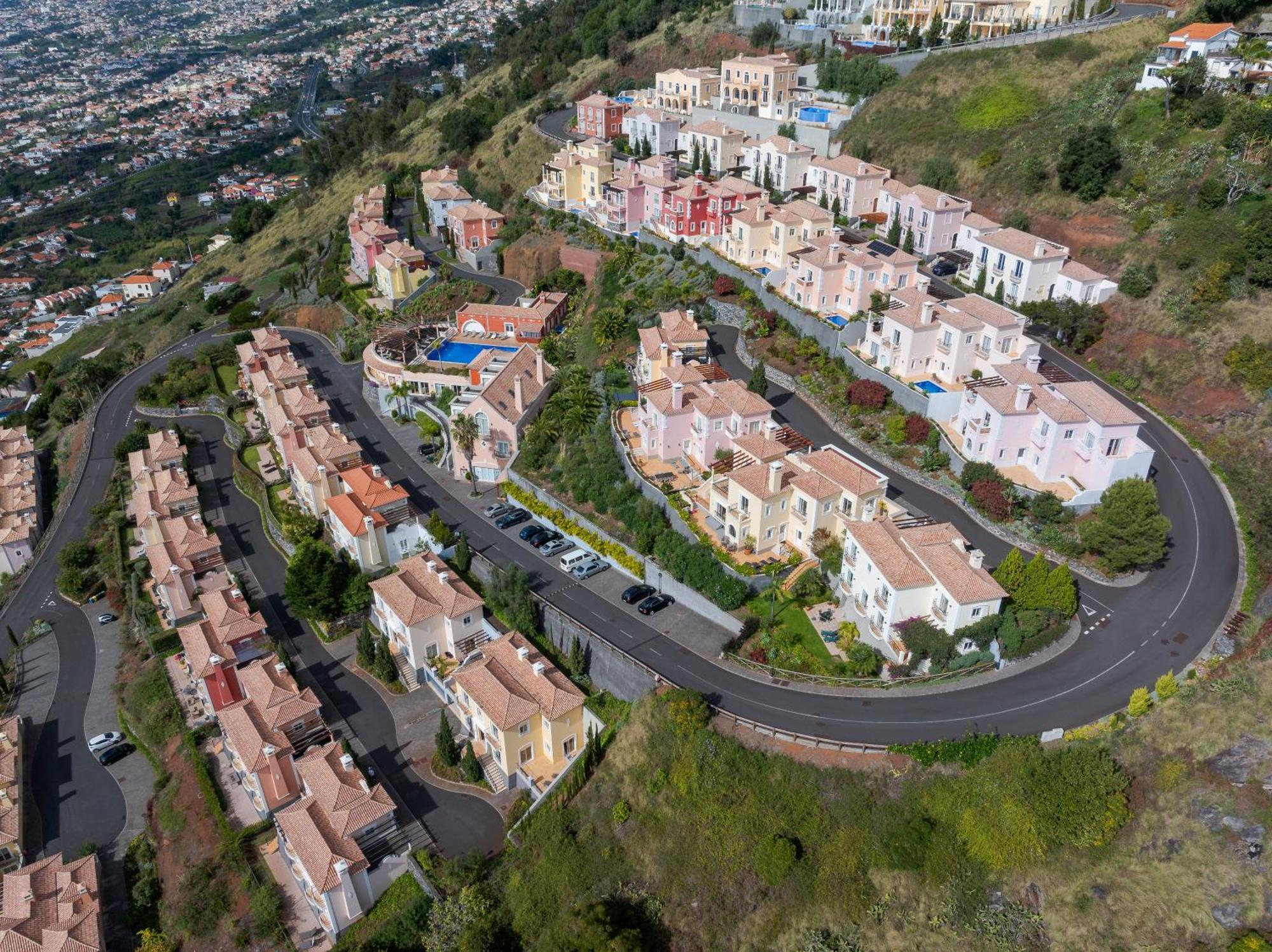 Villa Eve Palheiro Village By Holiday Rental Madeira Funchal  Exterior photo
